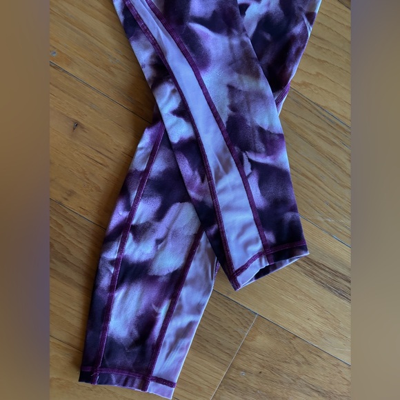 Lululemon Wunder Under Hi-Rise 7/8 - Picture 4 of 7